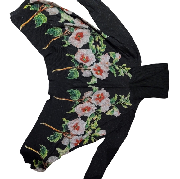 Floral sweater Small - Picture 3 of 8